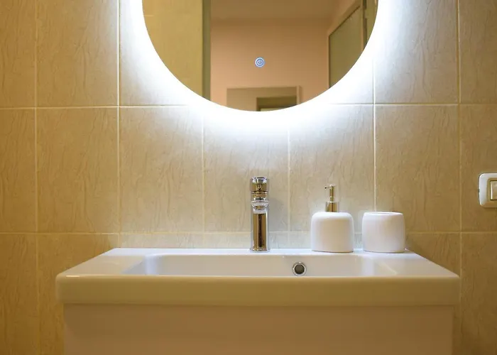 Feels Like - Flh Albania Tirana